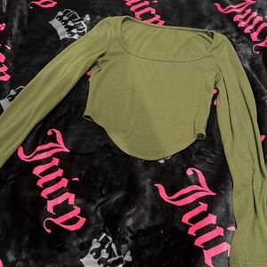 OLIVE GREEN LONG SLEEVE CROP TOP